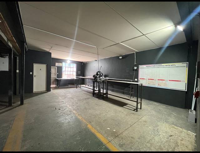 1,500M² FACTORY FOR SALE IN KYA SANDS